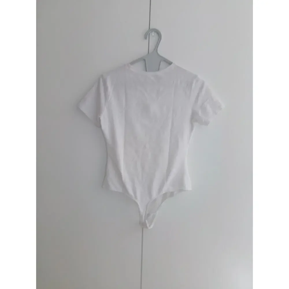 Quince White Short-Sleeve Crew Bodysuit - Picture 3 of 5